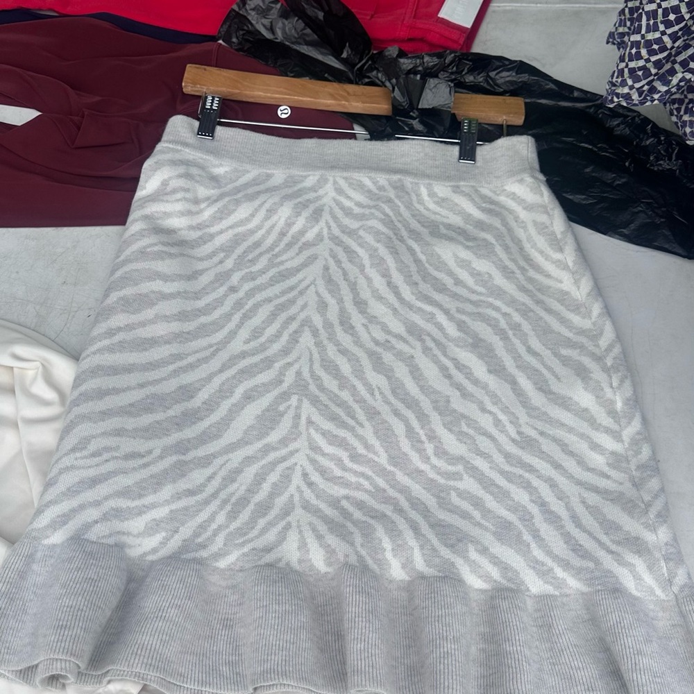 Dolan Zebra Pattern A-Line Skirt in Gray